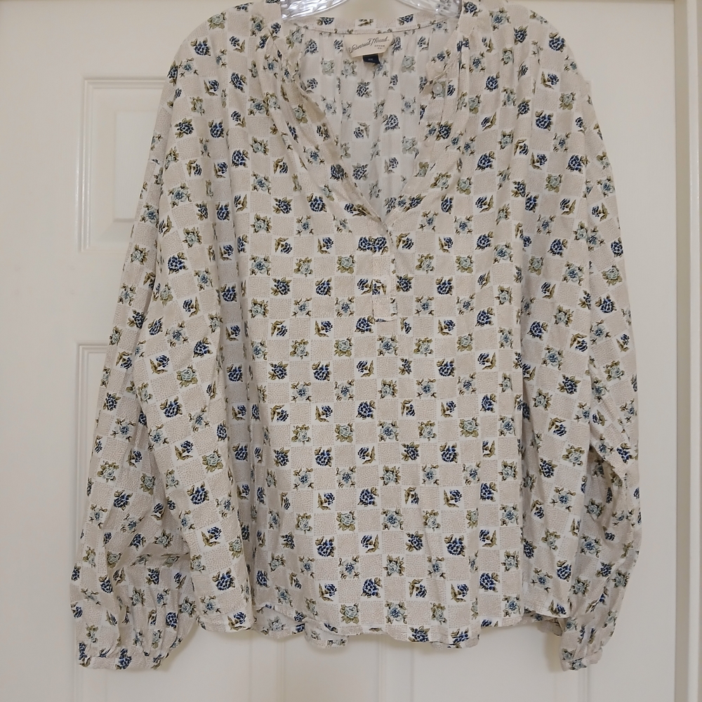 Universal Thread Floral Blouse with Blue and Green Accents